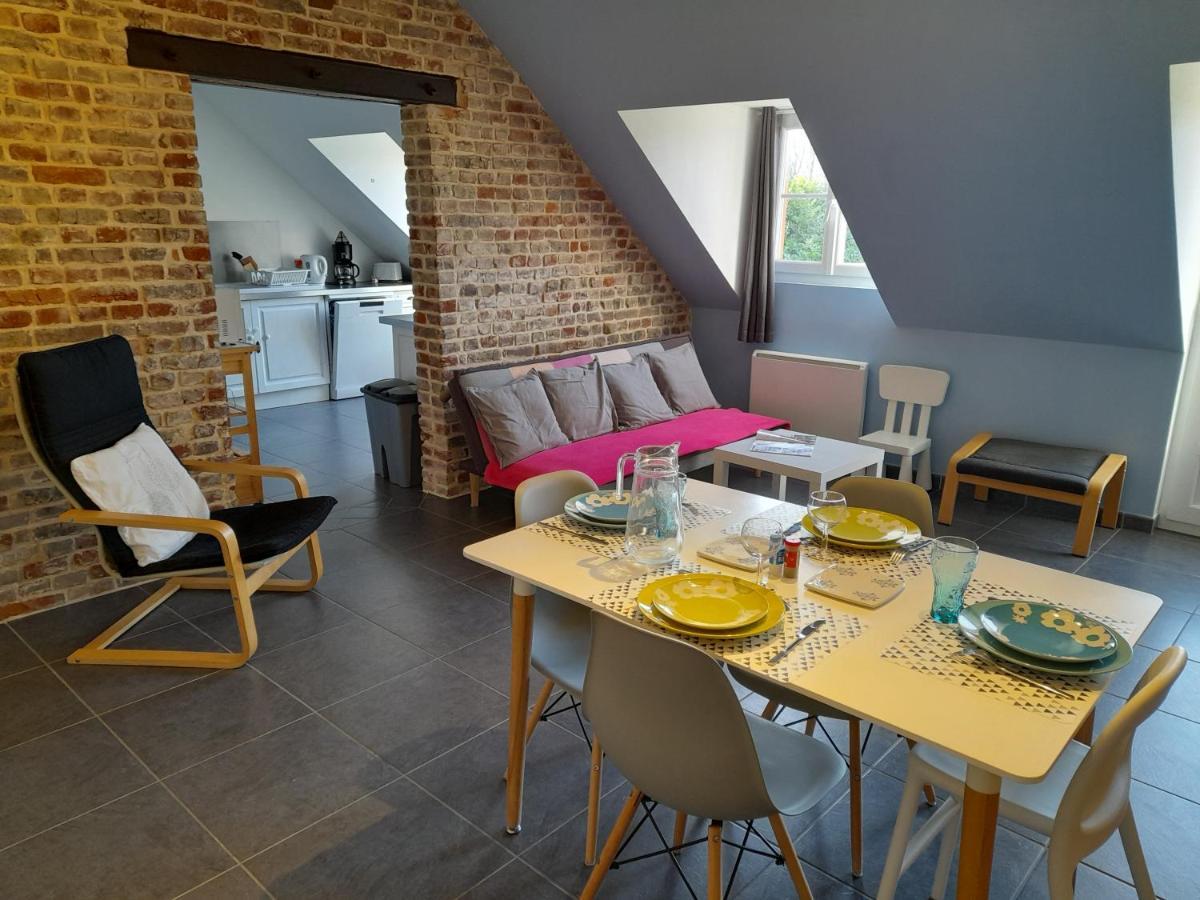 Gites "Aux Charmes De La Baie" Labellises 3 Clevacances Avec Parking Et Terrain Clos Buigny-Saint-Maclou Esterno foto